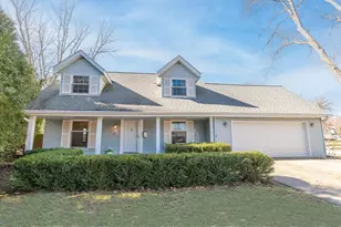 N73W5381 Georgetown Dr, Cedarburg, WI 53012 - Photo 1