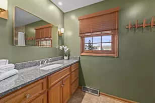 N73W5381 Georgetown Dr, Cedarburg, WI 53012 - Photo 23