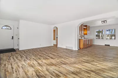 34302  Loland Dr, Racine, WI 53185 - Photo 15