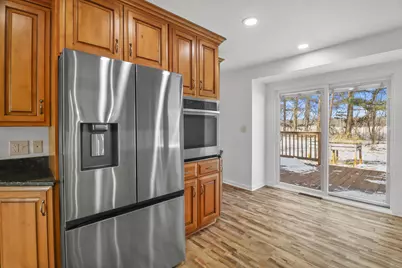 34302  Loland Dr, Racine, WI 53185 - Photo 7