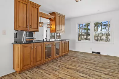 34302  Loland Dr, Racine, WI 53185 - Photo 11