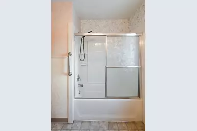 1013  28th St, Two Rivers, WI 54241 - Photo 13