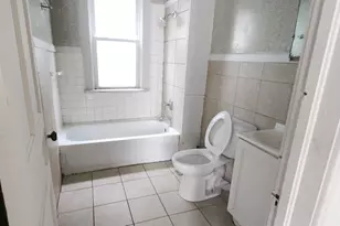 935 W Greenfield Ave, Milwaukee, WI 53204 - Photo 15