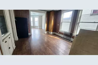 935 W Greenfield Ave, Milwaukee, WI 53204 - Photo 13