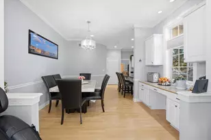 10831 N Essex Dr, Mequon, WI 53092 - Photo 25