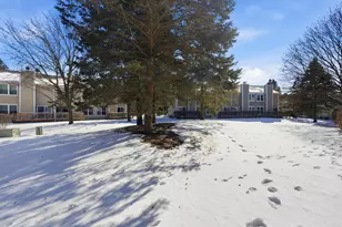 2129 E Broadway, Waukesha, WI 53186 - Photo 25