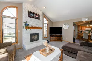 767 Alex Ct, Pewaukee, WI 53072 - Photo 27