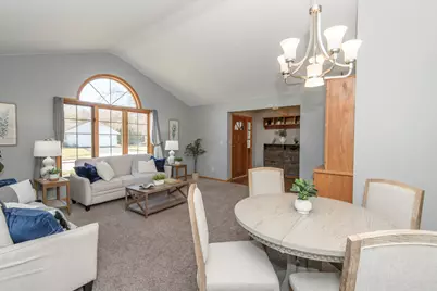 767  Alex Ct, Pewaukee, WI 53072 - Photo 13