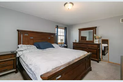 767  Alex Ct, Pewaukee, WI 53072 - Photo 31