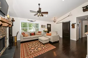 W4156 Longfellow Dr, Geneva, WI 53147 - Photo 5