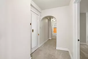 1028 E Juneau Ave, Milwaukee, WI 53202 - Photo 21