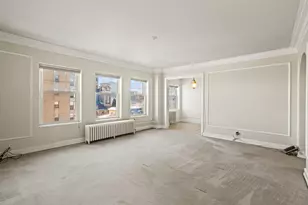 1028 E Juneau Ave, Milwaukee, WI 53202 - Photo 7