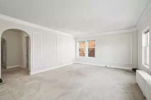 1028 E Juneau Ave, Milwaukee, WI 53202 - Photo 9