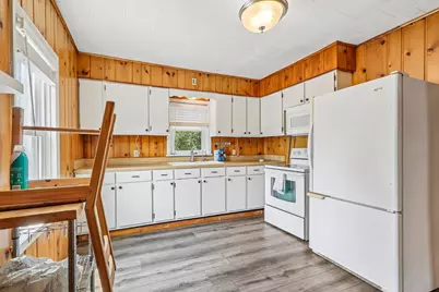 103 W Eagle St, Eagle, WI 53119 - Photo 15