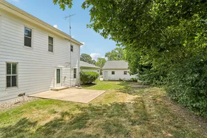 103 W Eagle St, Eagle, WI 53119 - Photo 37