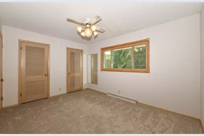 N70W13848  Brentwood Dr, Menomonee Falls, WI 53051 - Photo 17