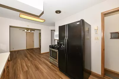 N70W13848  Brentwood Dr, Menomonee Falls, WI 53051 - Photo 11