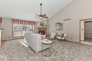 2705 Darrell Dr, Waukesha, WI 53188 - Photo 17