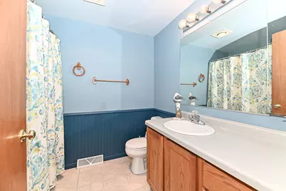 1521  Prairie Dr, Racine, WI 53406 - Photo 25