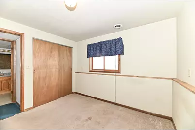 1521  Prairie Dr, Racine, WI 53406 - Photo 31