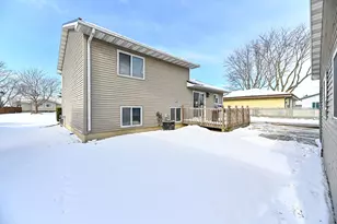 1521 Prairie Dr, Racine, WI 53406 - Photo 39