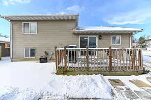 1521 Prairie Dr, Racine, WI 53406 - Photo 37