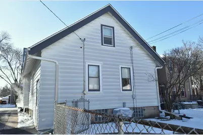 6426 W Wisconsin Ave, Wauwatosa, WI 53213 - Photo 33