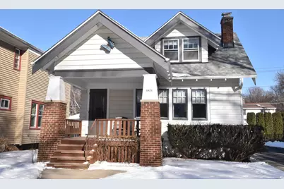 6426 W Wisconsin Ave, Wauwatosa, WI 53213 - Photo 29