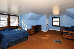 6426 W Wisconsin Ave, Wauwatosa, WI 53213 - Photo 5