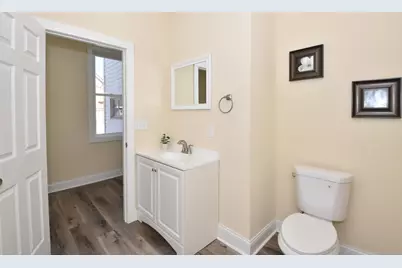 3002 W Kilbourn Ave, Milwaukee, WI 53208 - Photo 21