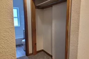 2834 W Atkinson Ave, Milwaukee, WI 53209 - Photo 9