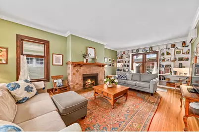 2963 N Summit Ave, Milwaukee, WI 53211 - Photo 7