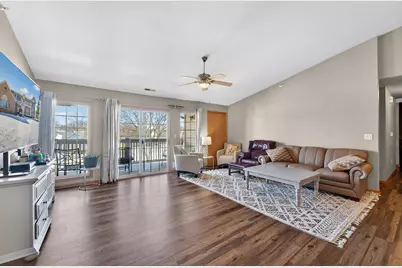 1520  Raintree Ln #73, Racine, WI 53406 - Photo 3