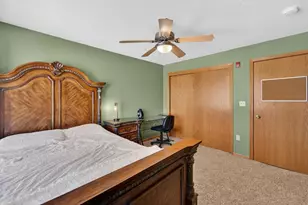 1520 Raintree Ln, Racine, WI 53406 - Photo 17