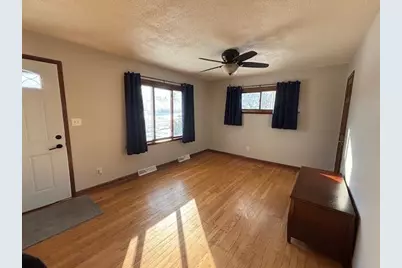 314  Beech St, Grafton, WI 53024 - Photo 5