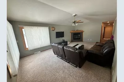427  Limestone St, Kiel, WI 53042 - Photo 3