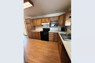 427  Limestone St, Kiel, WI 53042 - Photo 5