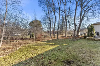 8828 N Navajo Rd, Bayside, WI 53217 - Photo 3