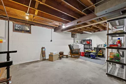 8828 N Navajo Rd, Bayside, WI 53217 - Photo 35