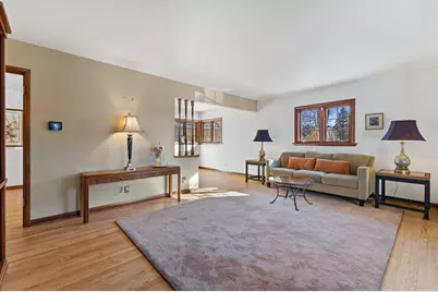 8828 N Navajo Rd, Bayside, WI 53217 - Photo 13