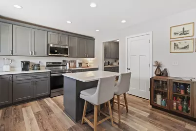 312  Big Bend Way, Hartford, WI 53027 - Photo 9