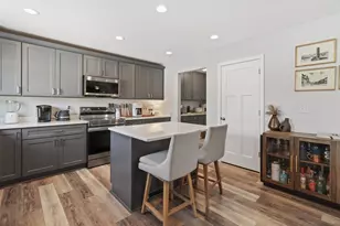 312 Big Bend Way, Hartford, WI 53027 - Photo 9