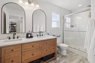 312 Big Bend Way, Hartford, WI 53027 - Photo 19