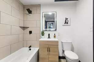 W156N8813 Pilgrim Rd, Menomonee Falls, WI 53051 - Photo 17