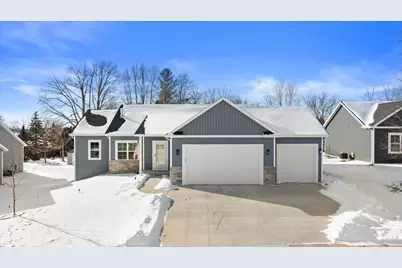 110  River Ct, Theresa, WI 53091 - Photo 1