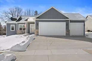 110 River Ct, Theresa, WI 53091 - Photo 3