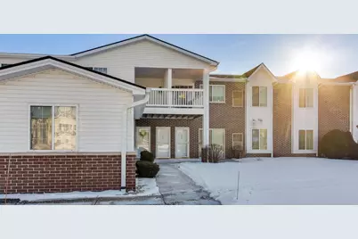 2825  11th Pl #703, Somers, WI 53140 - Photo 3