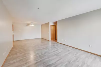 2825  11th Pl #703, Somers, WI 53140 - Photo 5