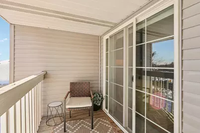 9213 S Aspen Dr #4, Oak Creek, WI 53154 - Photo 11