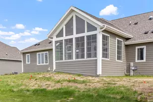 301 Fairway Meadows Ln, Sheboygan Falls, WI 53085 - Photo 9